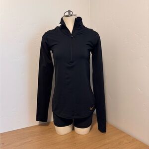 Nike Women's Black Long Sleeve Pullover
